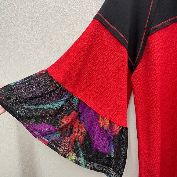 Calessa Red Blended Fabric Tunic Top Size Large - Picture 4 of 8